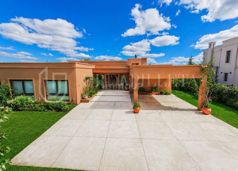 Casa en Venta en Pilar, G.B.A. Zona Norte