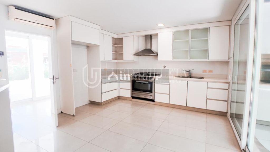 Casa en Alquiler en Pilar, G.B.A. Zona Norte