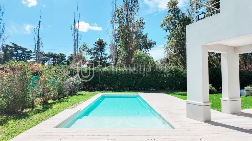 Casa en Alquiler en Pilar, G.B.A. Zona Norte