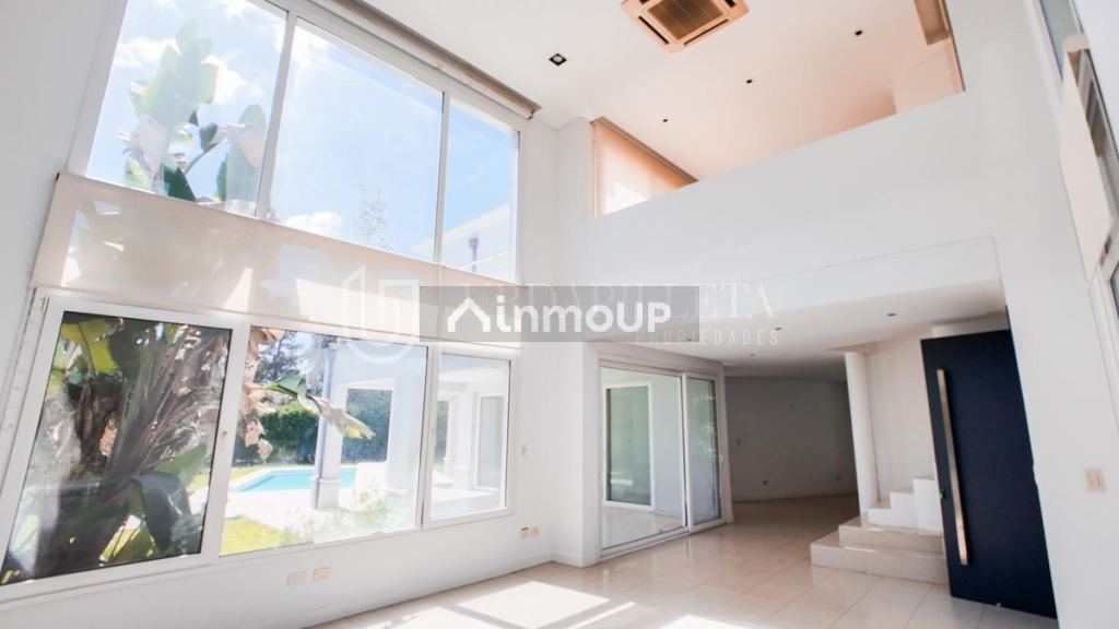Casa en Alquiler en Pilar, G.B.A. Zona Norte