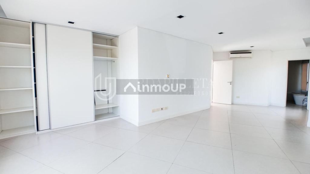 Casa en Alquiler en Pilar, G.B.A. Zona Norte