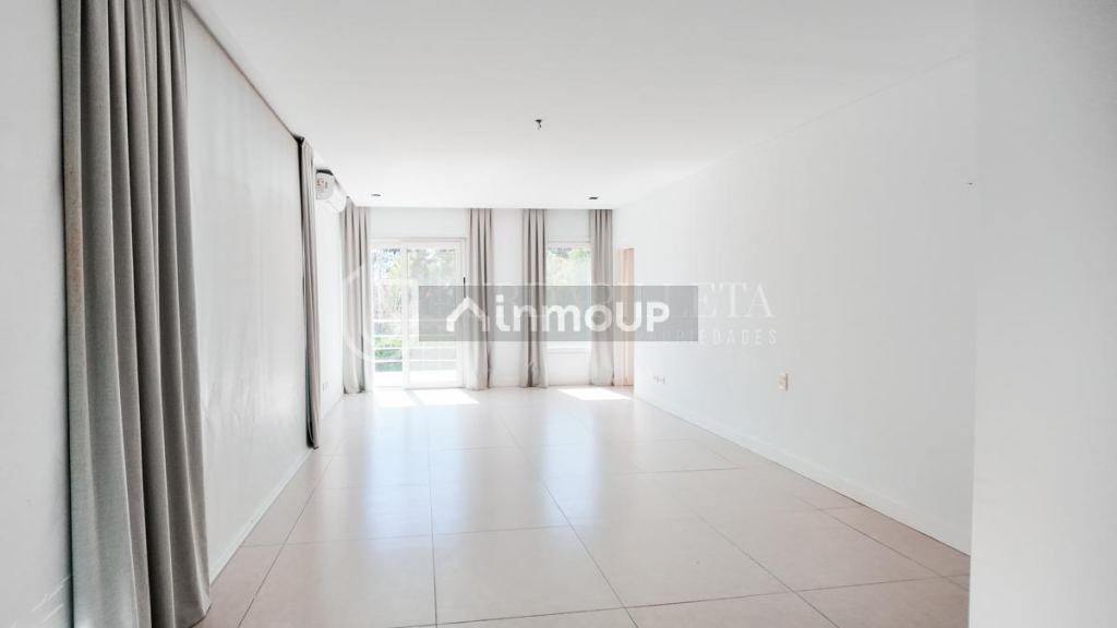 Casa en Alquiler en Pilar, G.B.A. Zona Norte