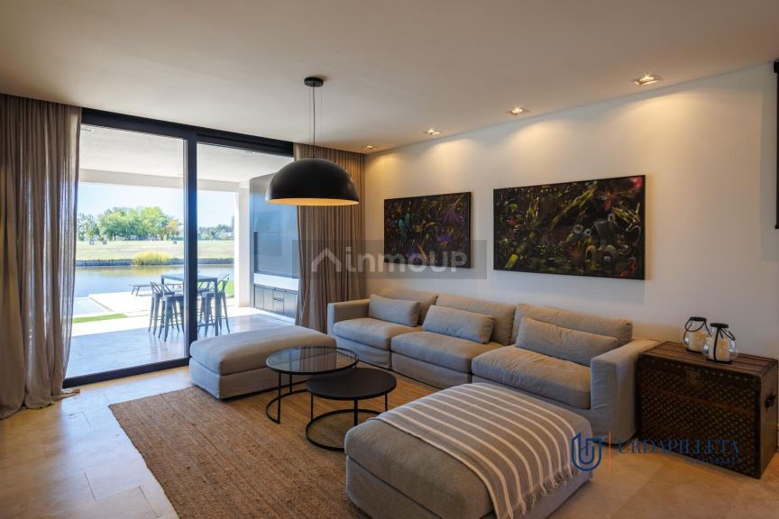 Casa en Alquiler en Pilar, G.B.A. Zona Norte