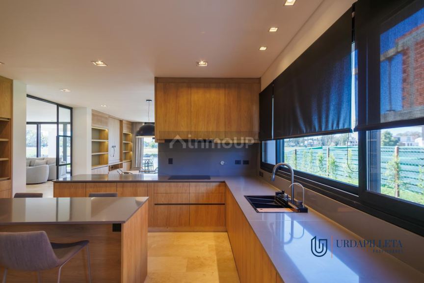 Casa en Alquiler en Pilar, G.B.A. Zona Norte