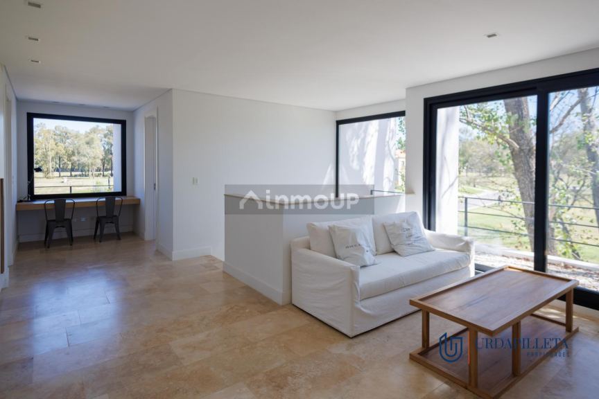 Casa en Alquiler en Pilar, G.B.A. Zona Norte