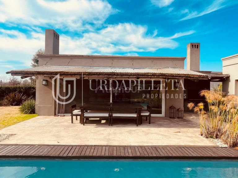 Casa en Alquiler en Pilar, G.B.A. Zona Norte
