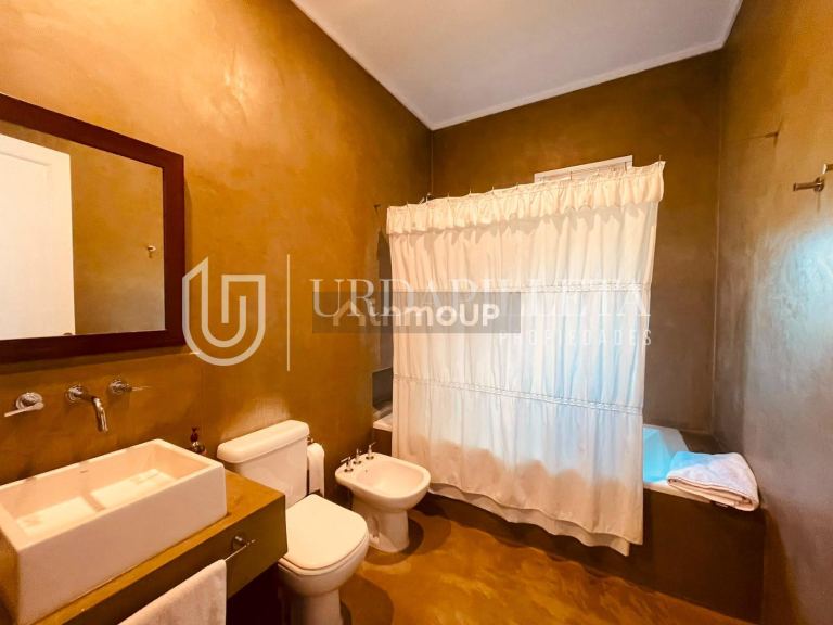 Casa en Alquiler en Pilar, G.B.A. Zona Norte