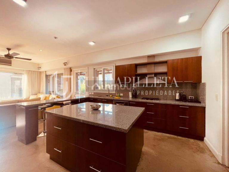 Casa en Alquiler en Pilar, G.B.A. Zona Norte
