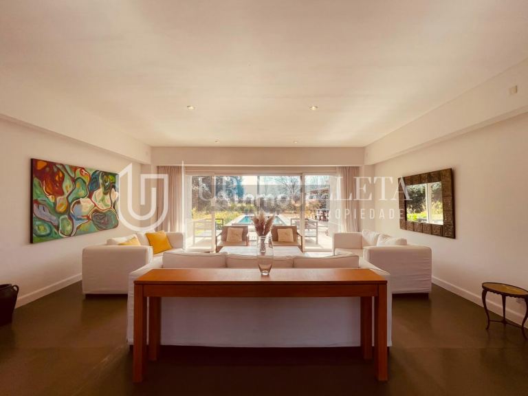 Casa en Alquiler en Pilar, G.B.A. Zona Norte