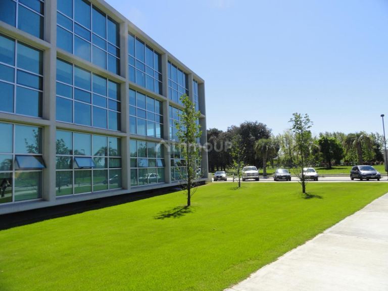 Oficina en Venta en Pilar, G.B.A. Zona Norte