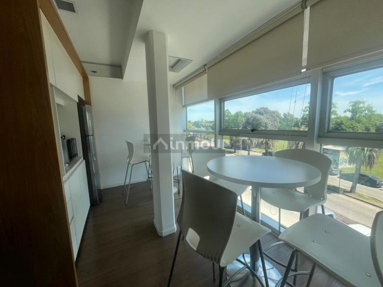 Oficina en Alquiler en Pilar, G.B.A. Zona Norte
