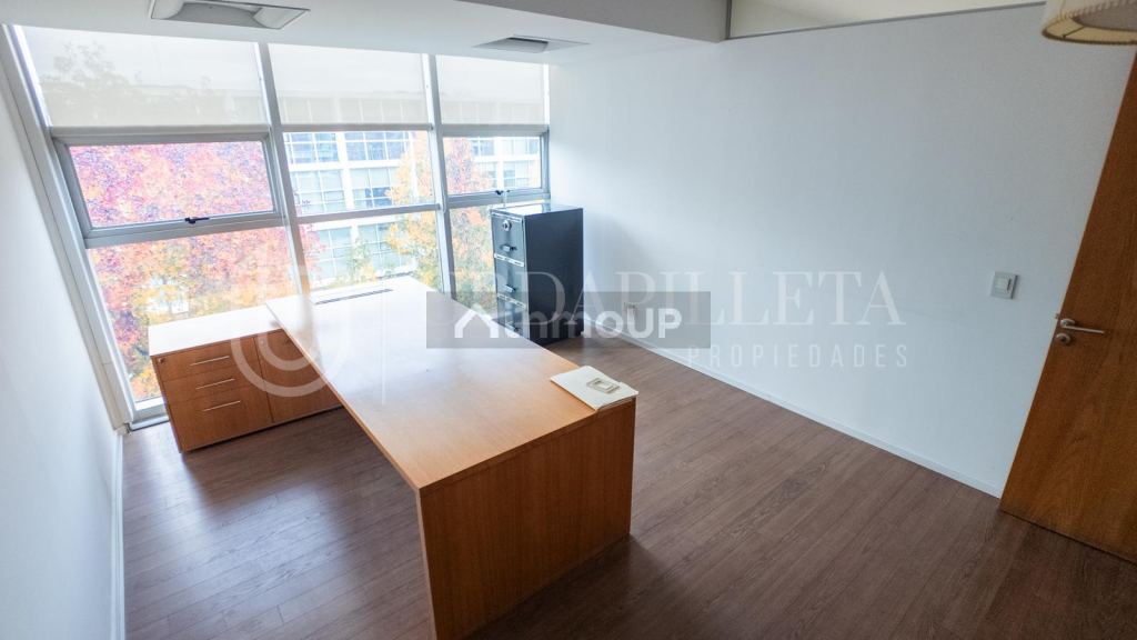 Oficina en Alquiler en Pilar, G.B.A. Zona Norte