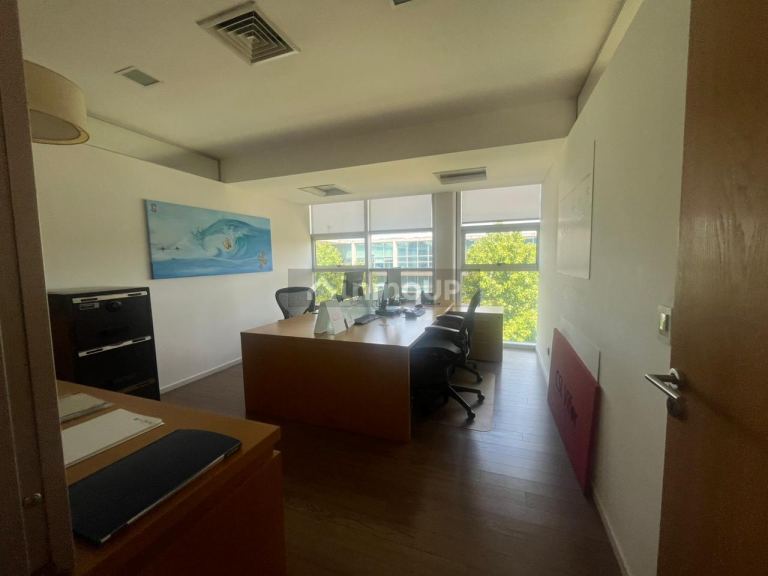 Oficina en Alquiler en Pilar, G.B.A. Zona Norte