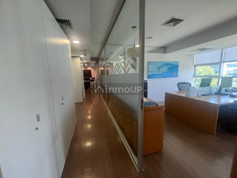 Oficina en Alquiler en Pilar, G.B.A. Zona Norte