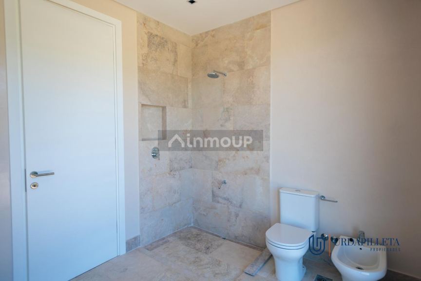 Casa en Alquiler en Pilar, G.B.A. Zona Norte