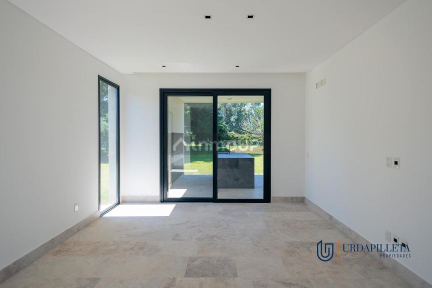 Casa en Alquiler en Pilar, G.B.A. Zona Norte