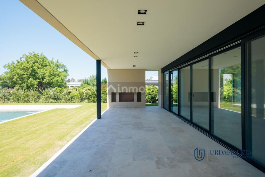 Casa en Alquiler en Pilar, G.B.A. Zona Norte
