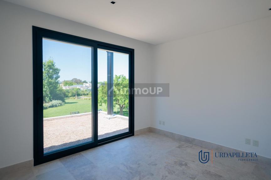 Casa en Alquiler en Pilar, G.B.A. Zona Norte