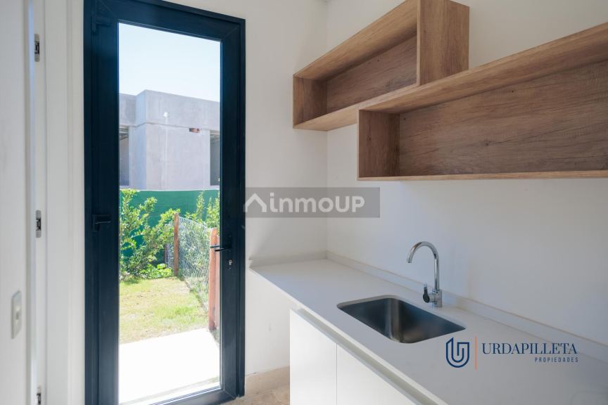 Casa en Alquiler en Pilar, G.B.A. Zona Norte
