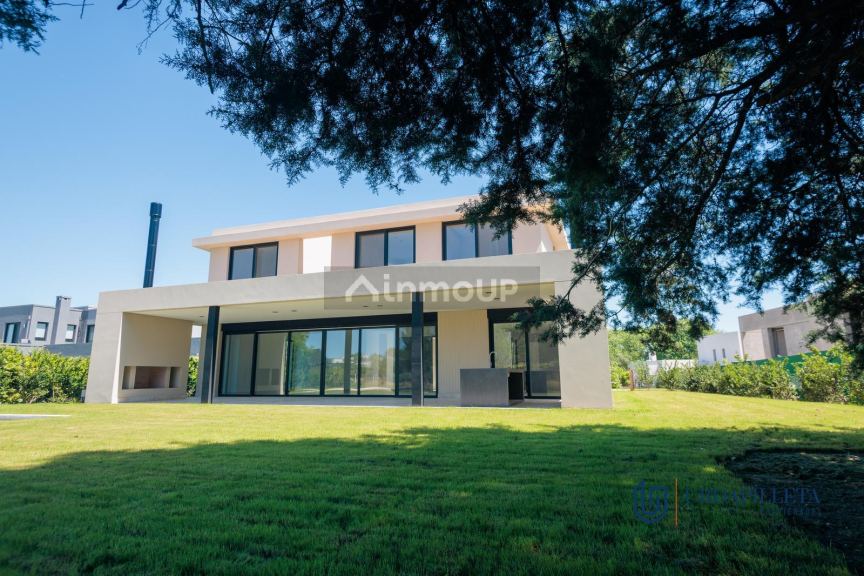 Casa en Alquiler en Pilar, G.B.A. Zona Norte
