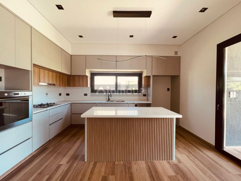 Casa en Venta en Pilar, G.B.A. Zona Norte