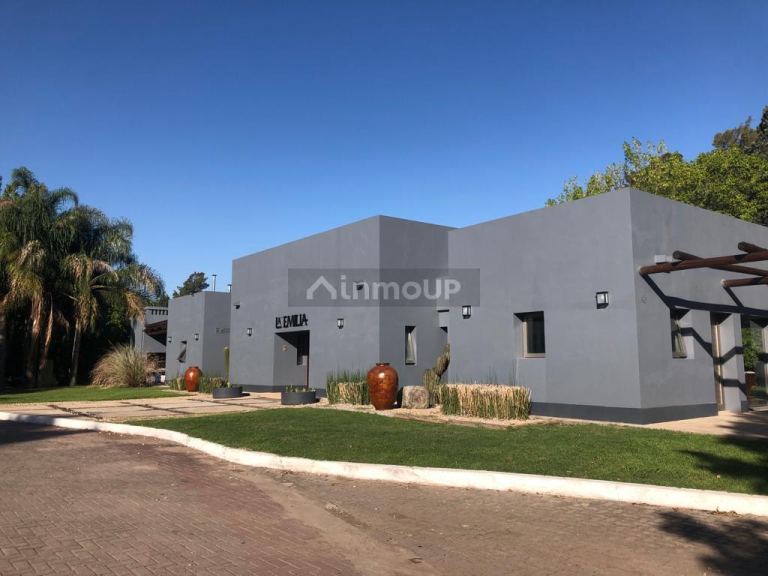Casa en Alquiler en Pilar, G.B.A. Zona Norte