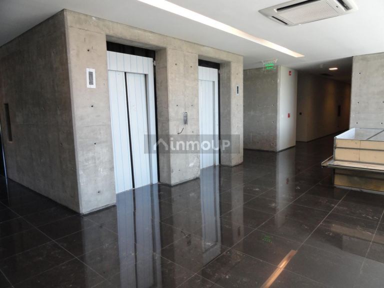 Oficina en Venta en Pilar, G.B.A. Zona Norte