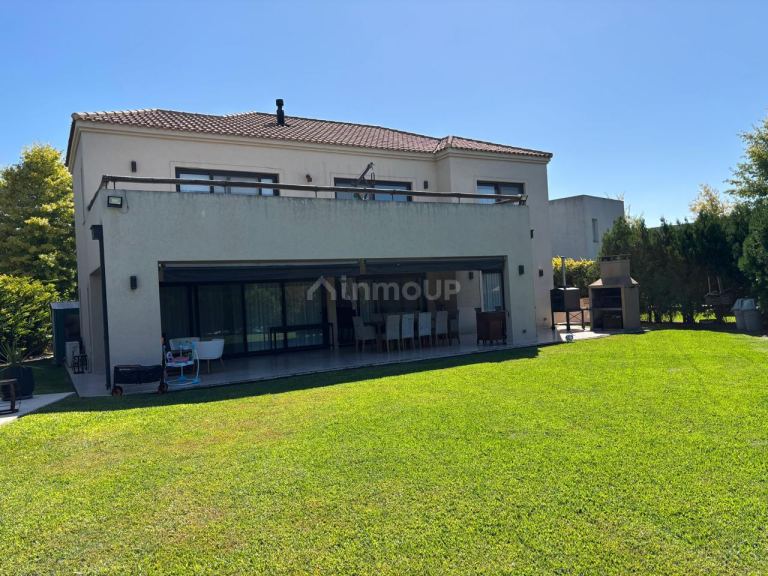 Casa en Venta en Pilar, G.B.A. Zona Norte