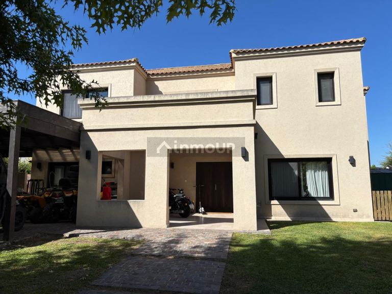Casa en Venta en Pilar, G.B.A. Zona Norte