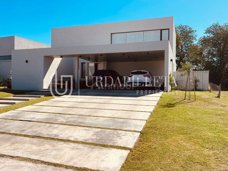 Casa en Venta en Pilar, G.B.A. Zona Norte