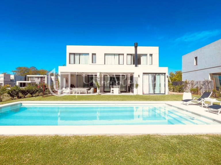 Casa en Venta en Pilar, G.B.A. Zona Norte