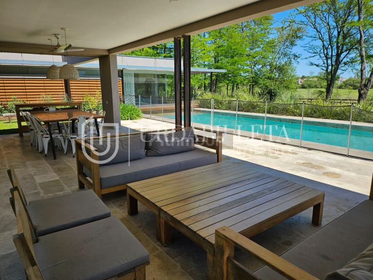 Casa en Alquiler en Pilar, G.B.A. Zona Norte