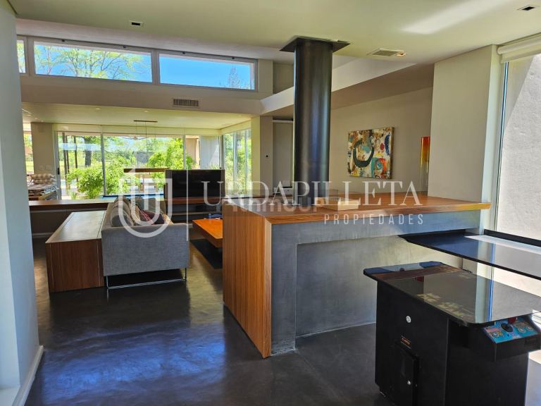 Casa en Alquiler en Pilar, G.B.A. Zona Norte