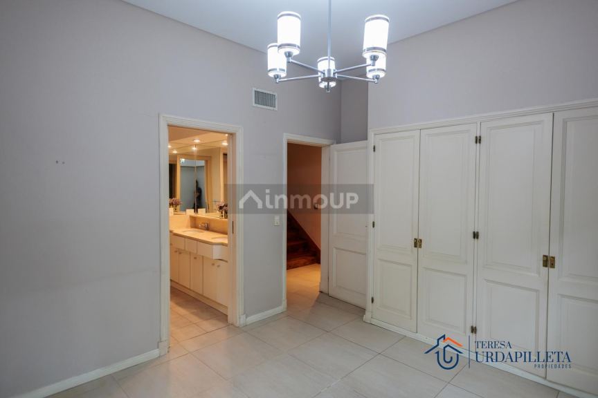 Casa en Venta en Malvinas Argentinas, G.B.A. Zona Norte