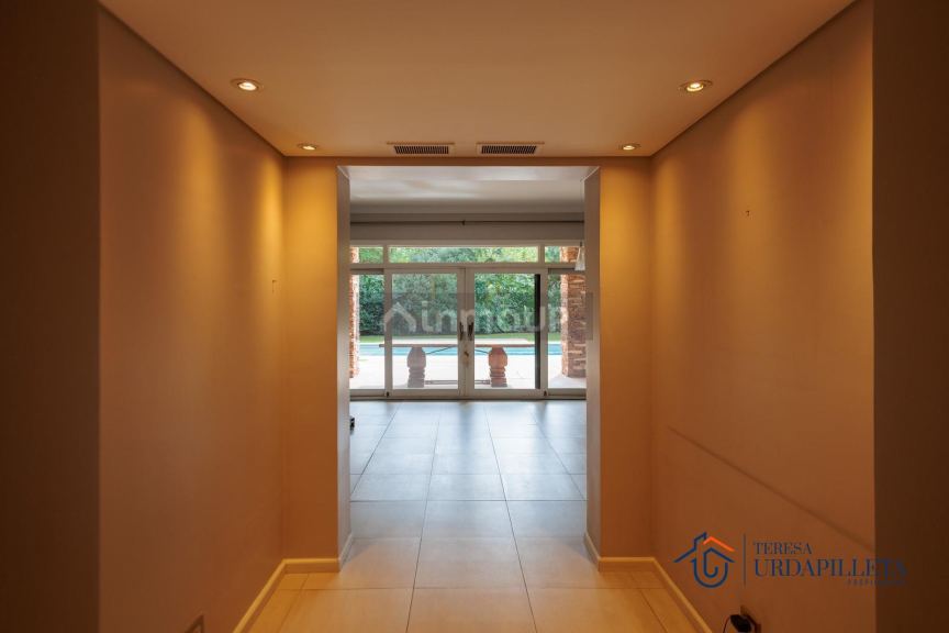 Casa en Venta en Malvinas Argentinas, G.B.A. Zona Norte