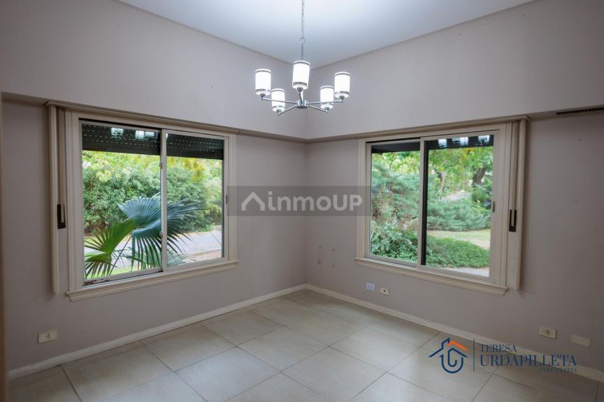 Casa en Venta en Malvinas Argentinas, G.B.A. Zona Norte