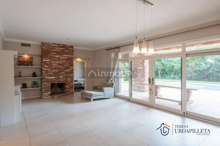 Casa en Venta en Malvinas Argentinas, G.B.A. Zona Norte