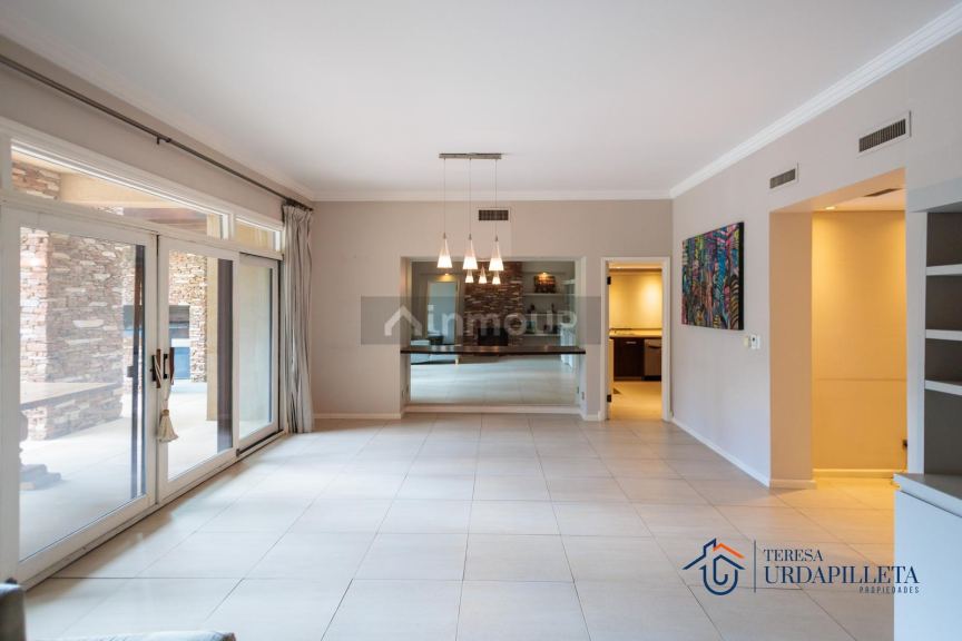 Casa en Venta en Malvinas Argentinas, G.B.A. Zona Norte