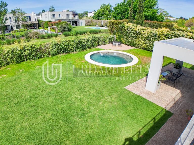 Casa en Venta en Pilar, G.B.A. Zona Norte