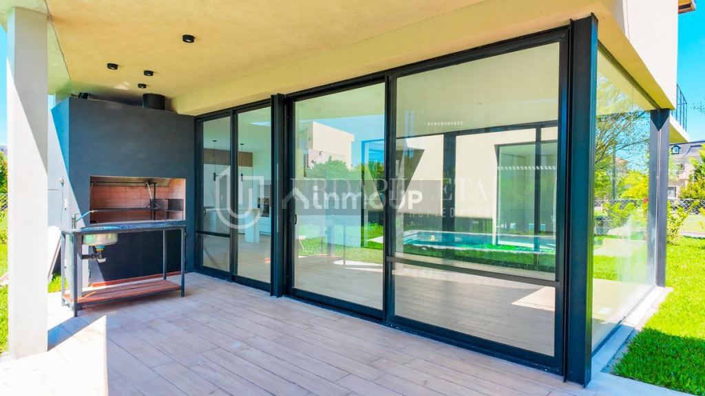 Casa en Venta en Pilar, G.B.A. Zona Norte