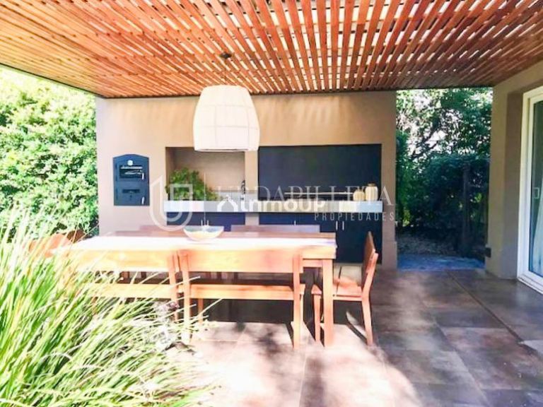 Casa en Venta en Pilar, G.B.A. Zona Norte