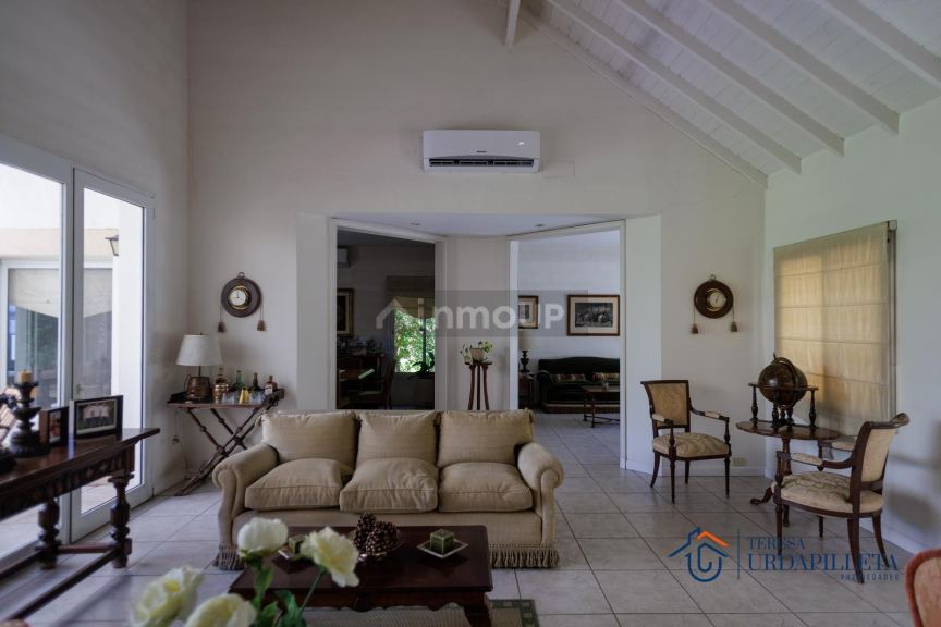 Casa en Venta en Malvinas Argentinas, G.B.A. Zona Norte