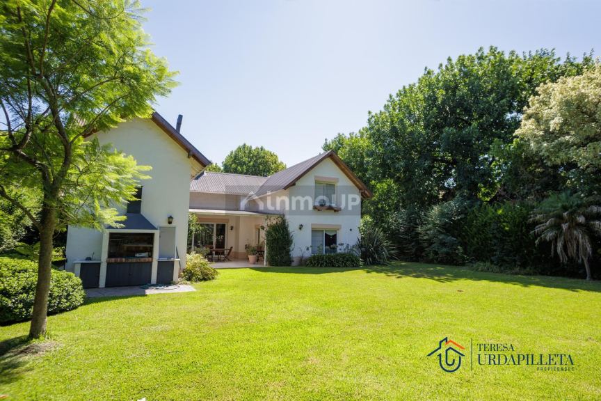 Casa en Venta en Malvinas Argentinas, G.B.A. Zona Norte
