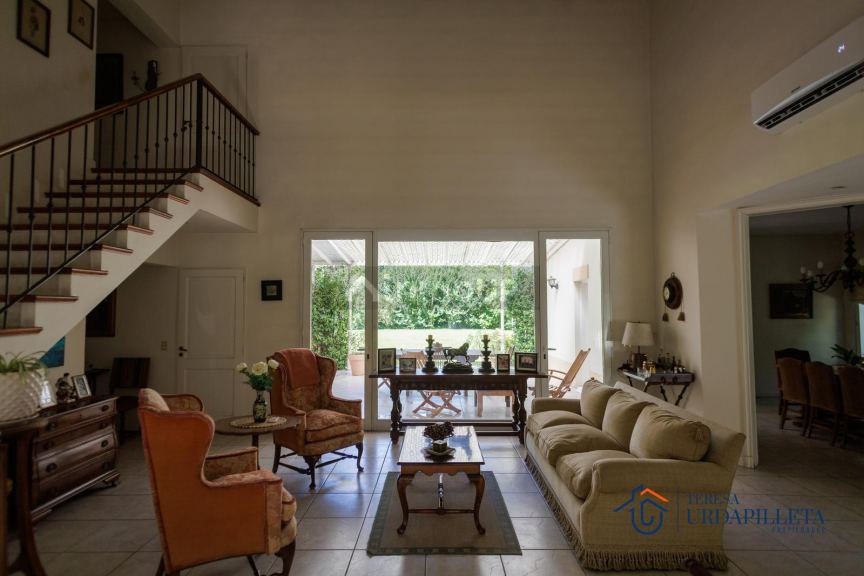 Casa en Venta en Malvinas Argentinas, G.B.A. Zona Norte
