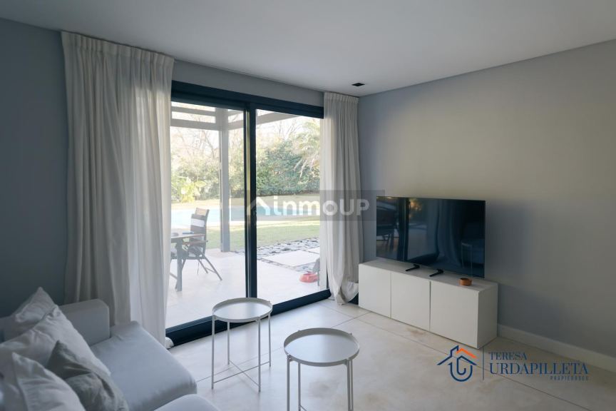 Casa en Venta en Malvinas Argentinas, G.B.A. Zona Norte