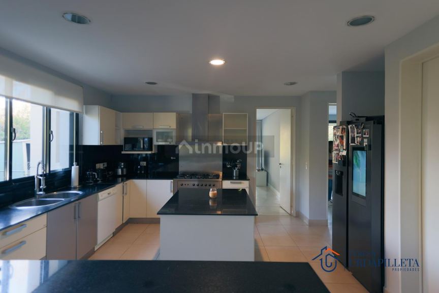 Casa en Venta en Malvinas Argentinas, G.B.A. Zona Norte