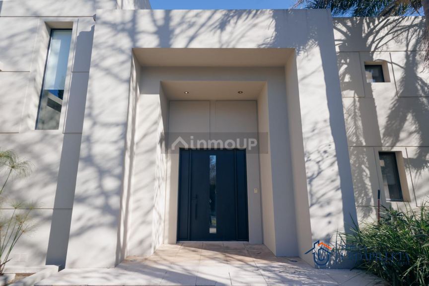 Casa en Venta en Malvinas Argentinas, G.B.A. Zona Norte
