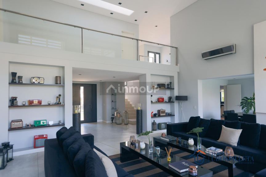 Casa en Venta en Malvinas Argentinas, G.B.A. Zona Norte