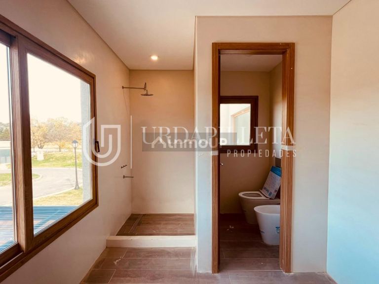 Casa en Venta en Pilar, G.B.A. Zona Norte