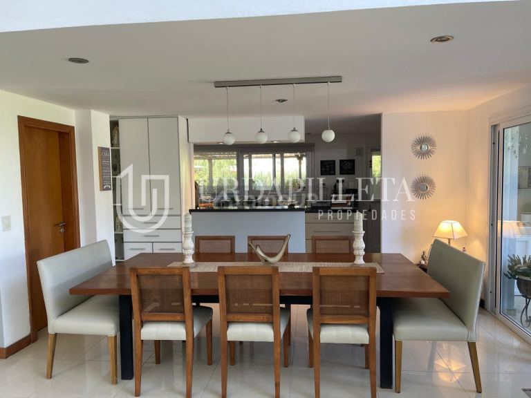 Casa en Venta en Pilar, G.B.A. Zona Norte